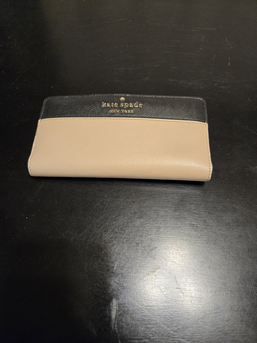 kate spade Two-Tone Black and Beige Continental Wallet